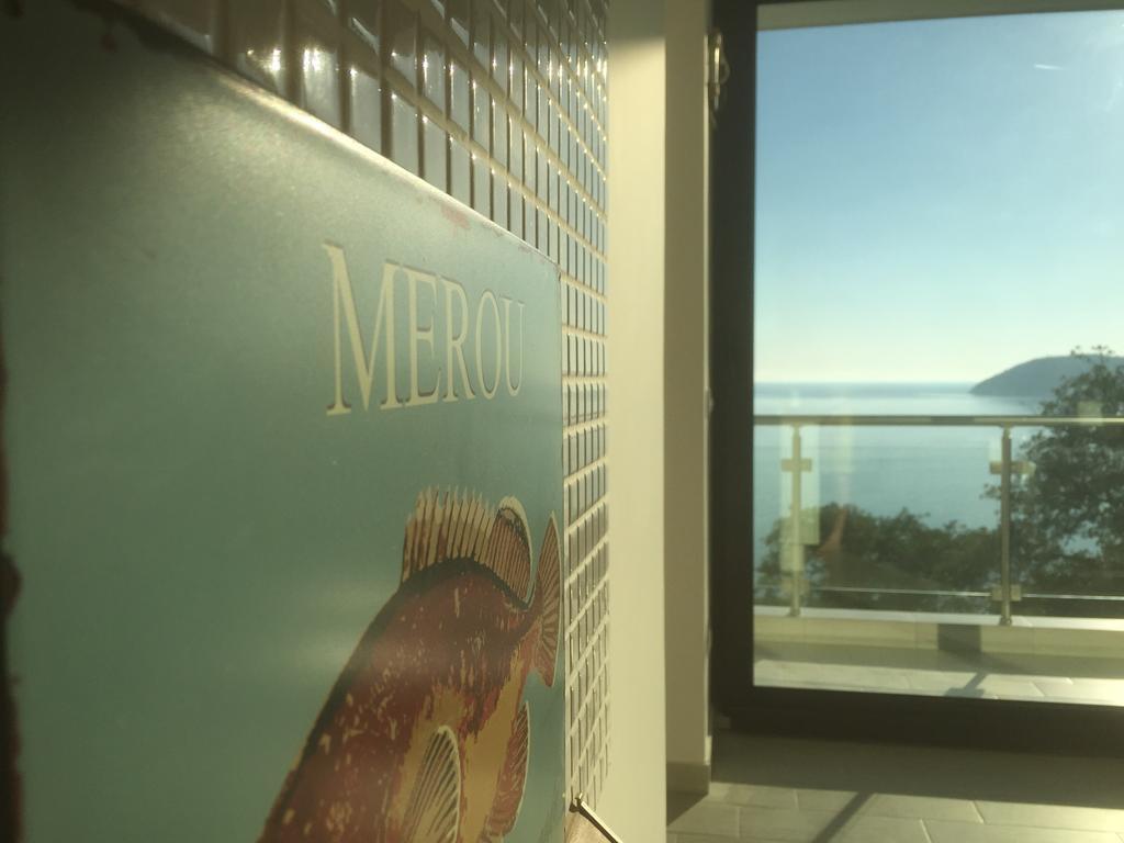 Apartment Superseaview Сутоморе Номер фото