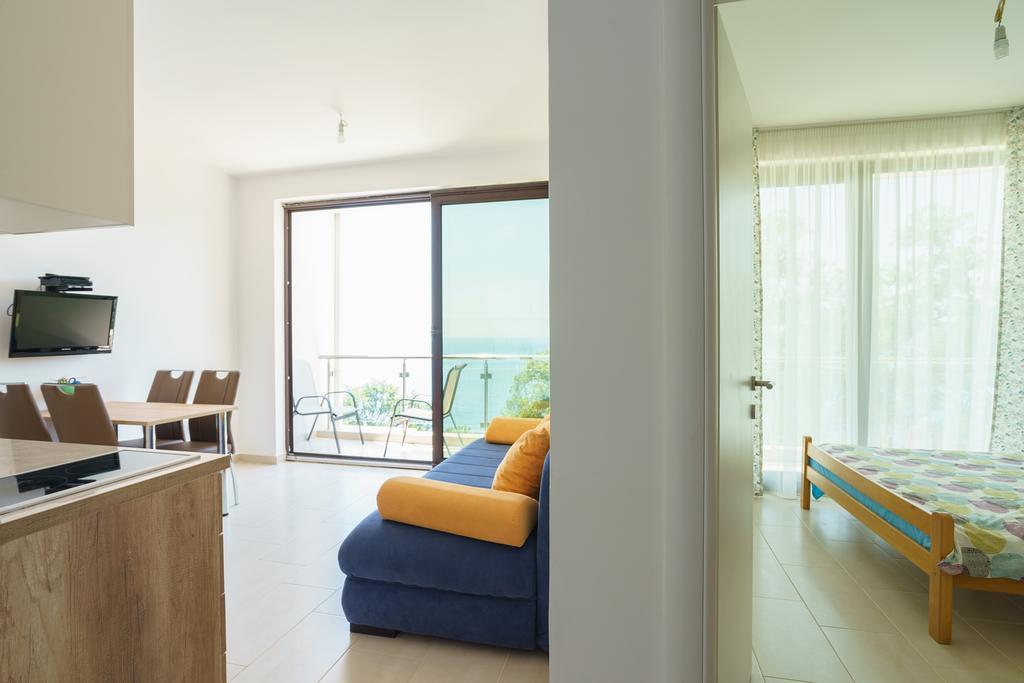 Apartment Superseaview Сутоморе Экстерьер фото