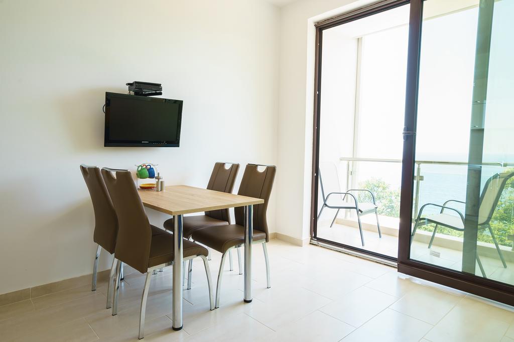 Apartment Superseaview Сутоморе Экстерьер фото
